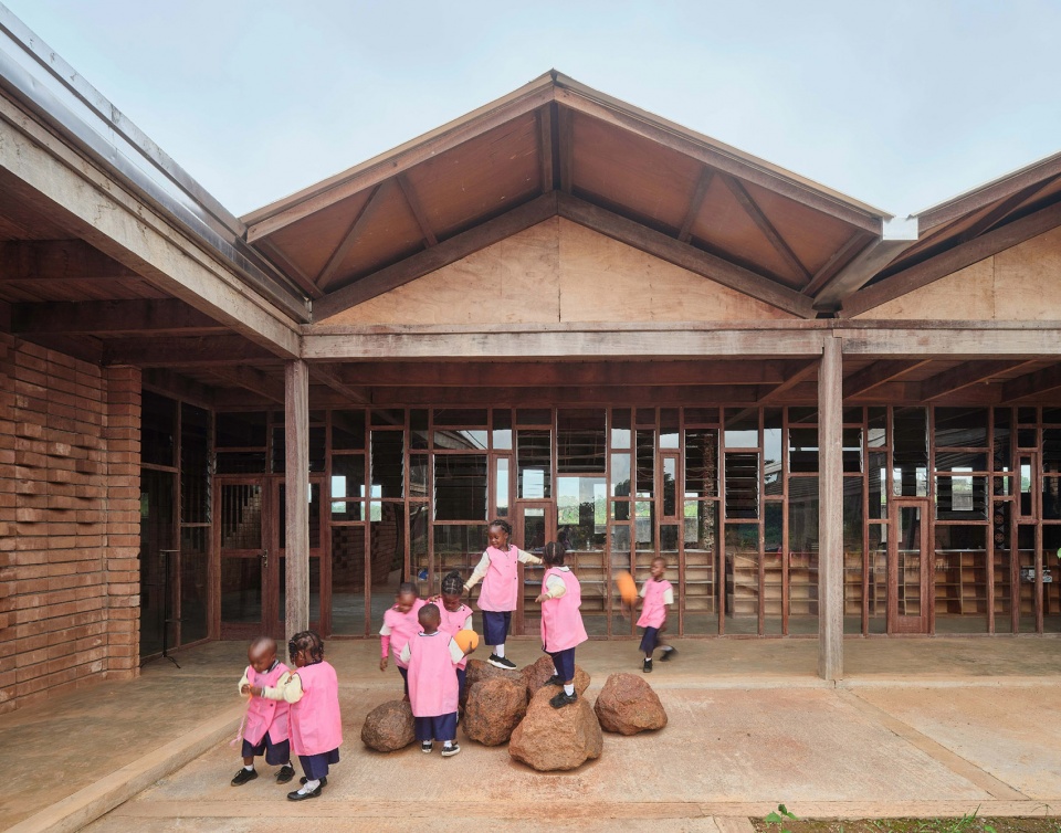 african flow kindergarten by urbanitree