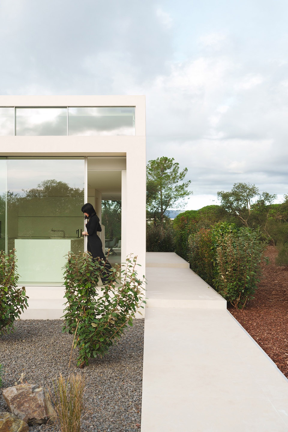 camiral house by fran silvestre arquitectos