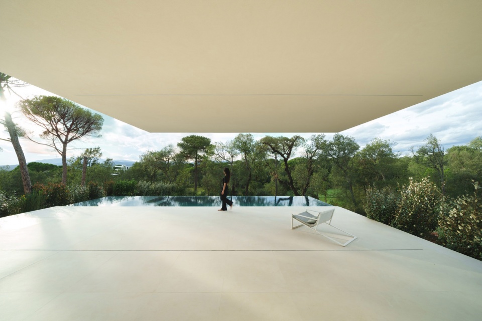 camiral house by fran silvestre arquitectos