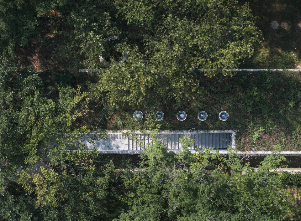 public restroom of nanjing sifang art district by wuwu atelier