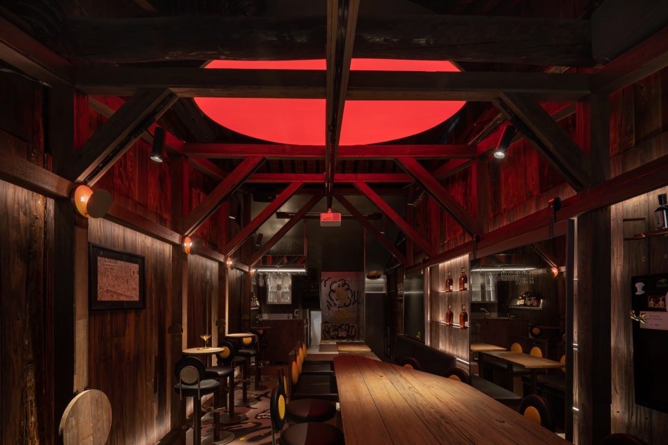 Chimney Bar by Fununit Design More