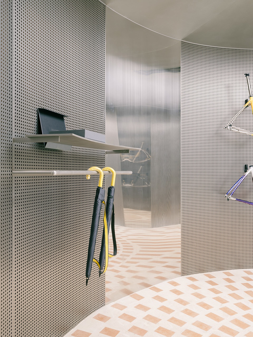 the future ruin aitashop by yatofu creatives
