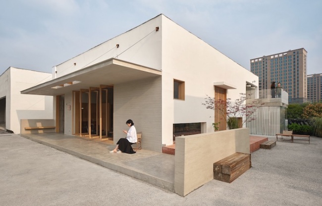 Dialogue Design Studio by DIA Studio