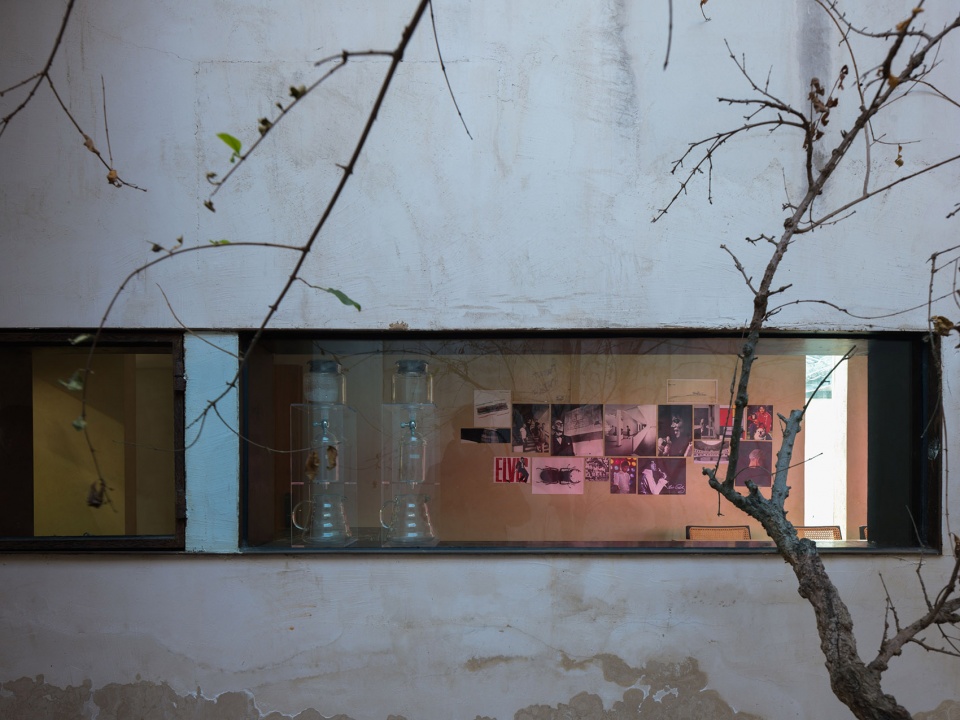 ad future by ad architecture