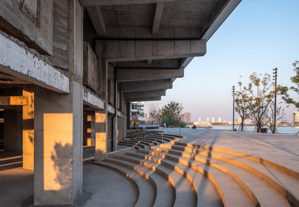 GATE M West Bund Dream Center by MVRDV kqj