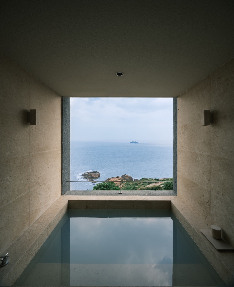 Lost Villa Shengsi Huanglong Island Lighthouse Hotel Interior Design