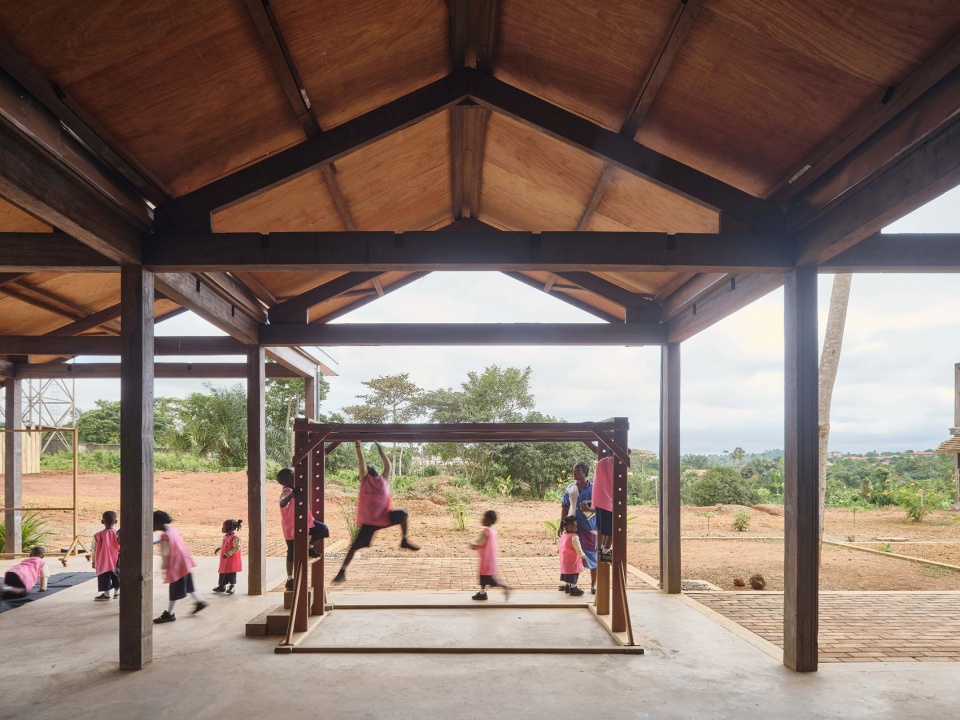 african flow kindergarten by urbanitree