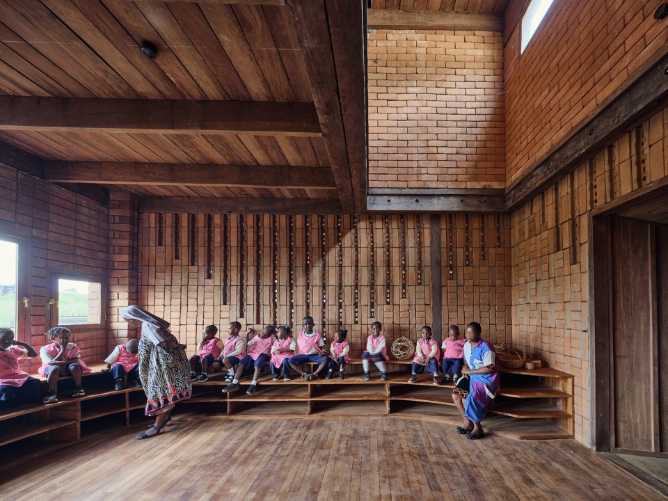 african flow kindergarten by urbanitree