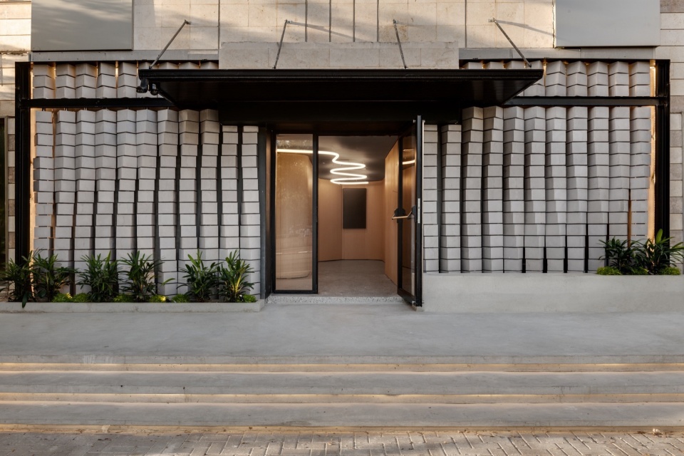 TEL AD by BDM Architects YET Architecture