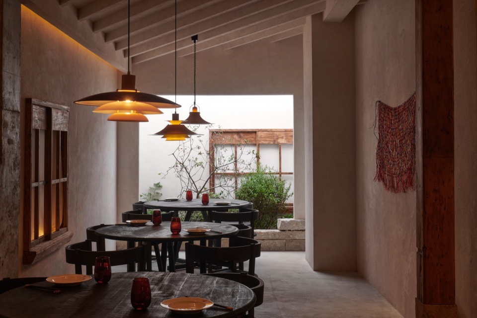 ANG HOA in Hangzhou Center by DEVOLUTION