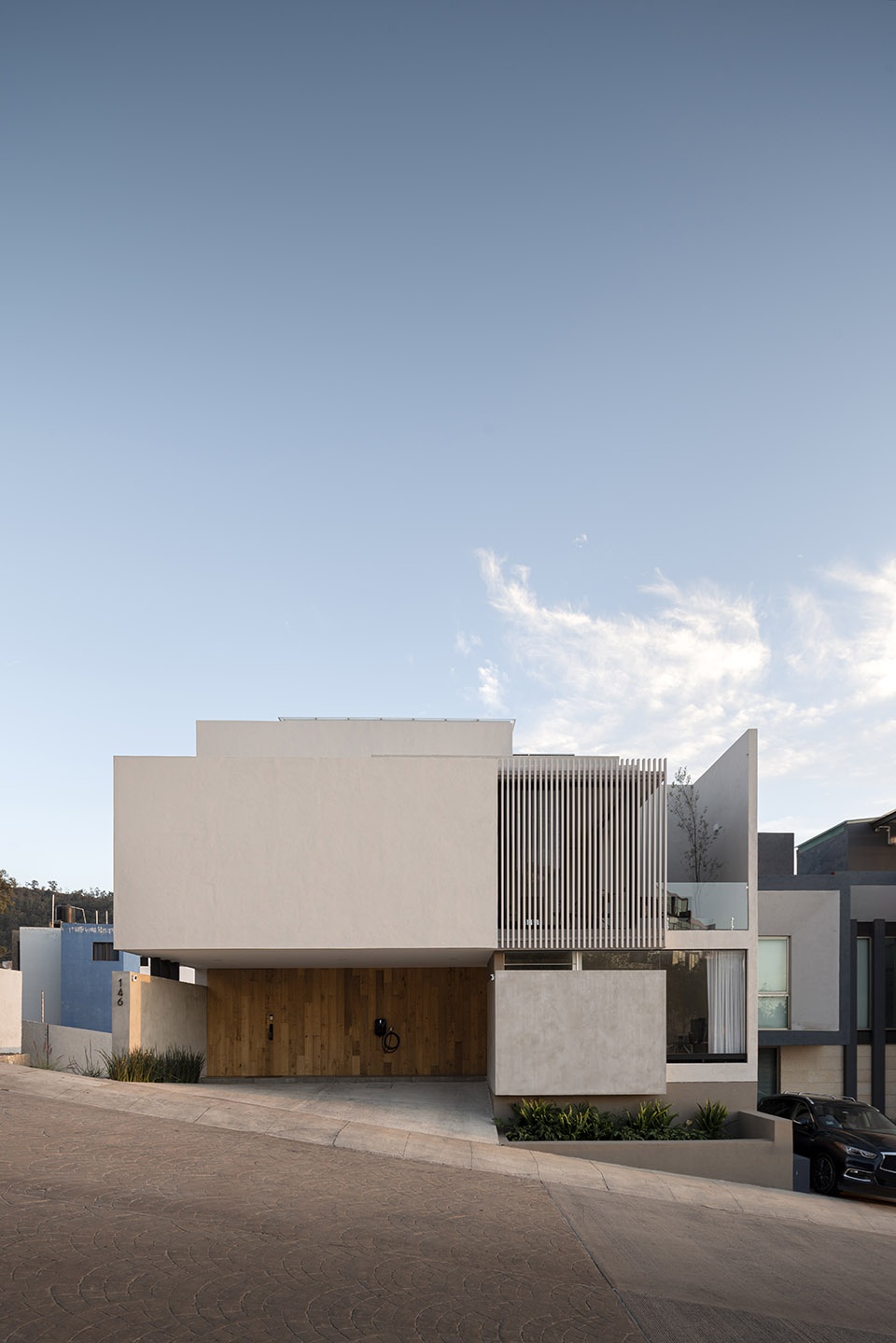 Arrayan House by Eric Guzman Arquitectos