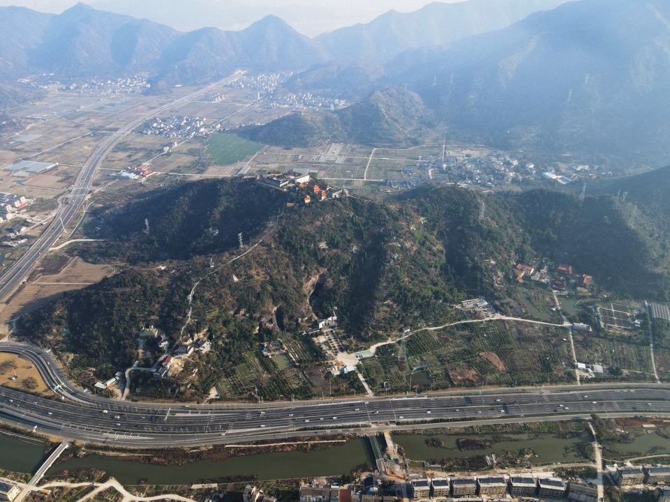 Huangyan Quarry Cultural Art Center by DnA Design and Architecture