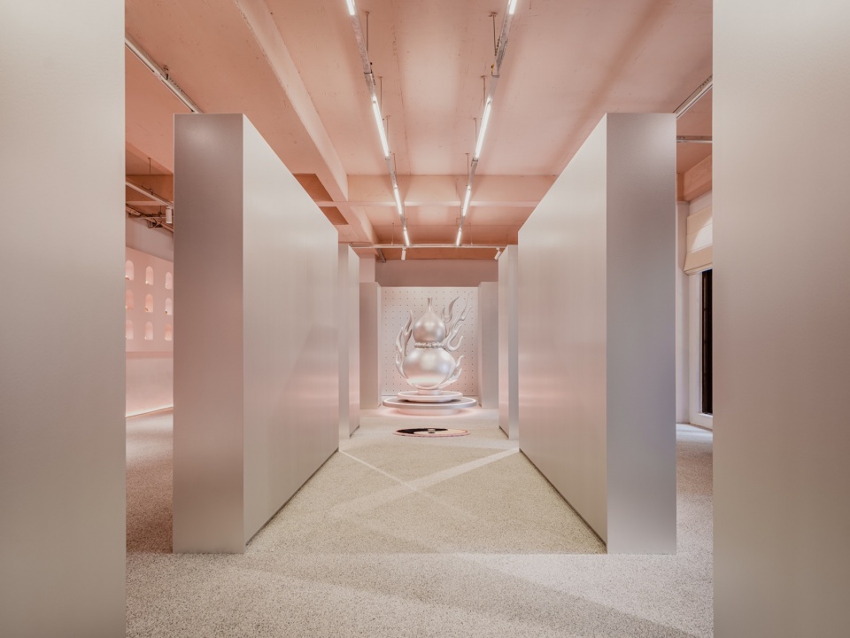 GODCLUB by Youwuu Space Design