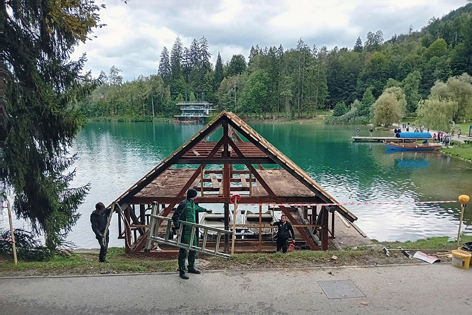 boathouse at lake bled by ofis architects