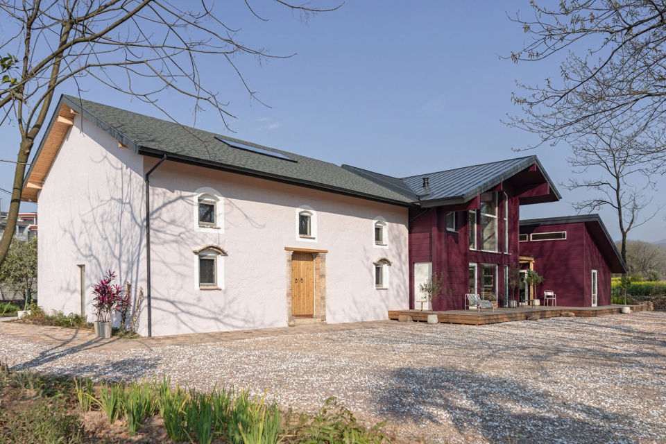 jiangshan timber retreat by nota architects