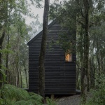 Calfuco Refuge by Tomas de Iruarrizaga