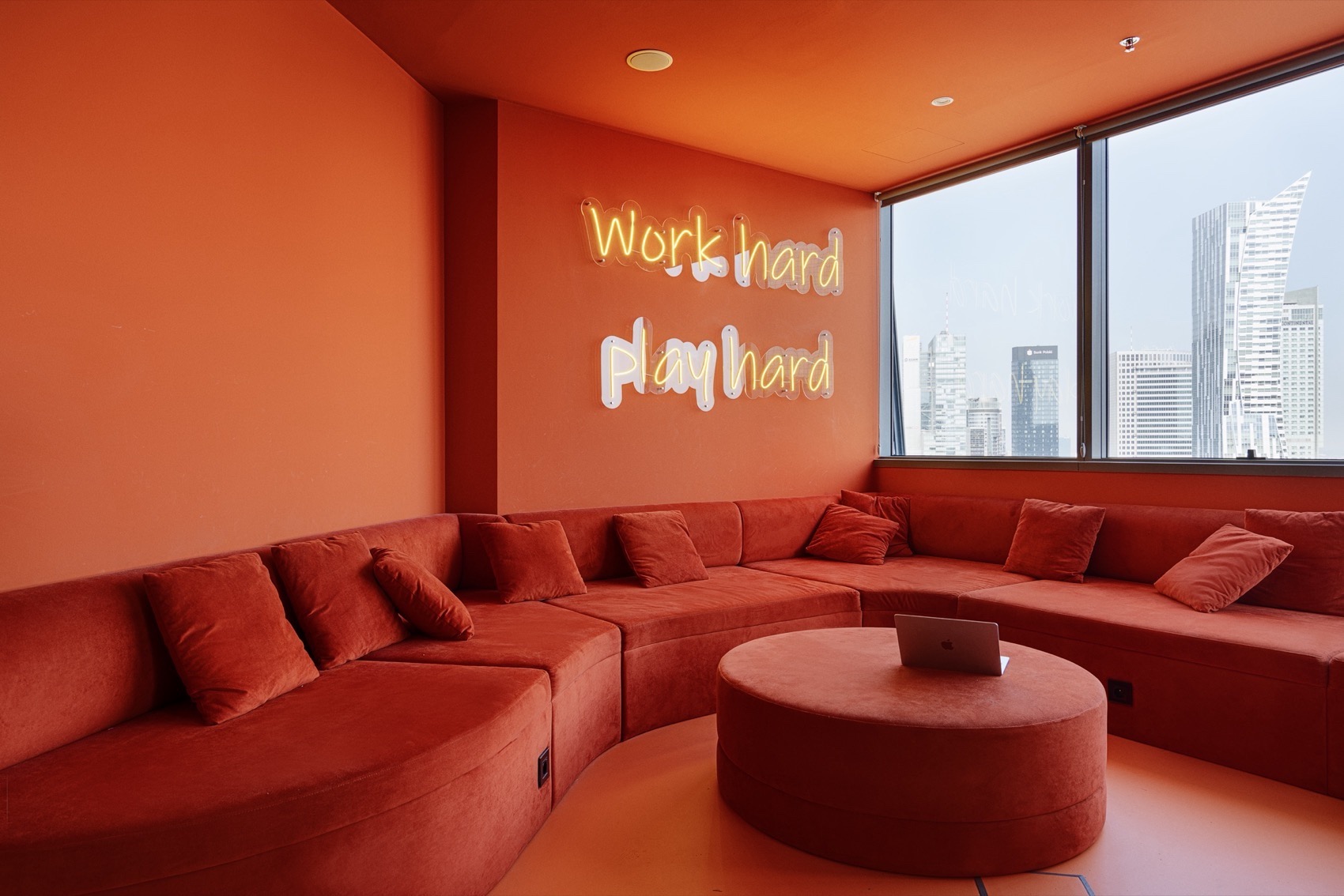 Generation Z is Redefining Office Spaces by SAAN architekci - 谷德设计网