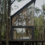 Calfuco Refuge by Tomas de Iruarrizaga
