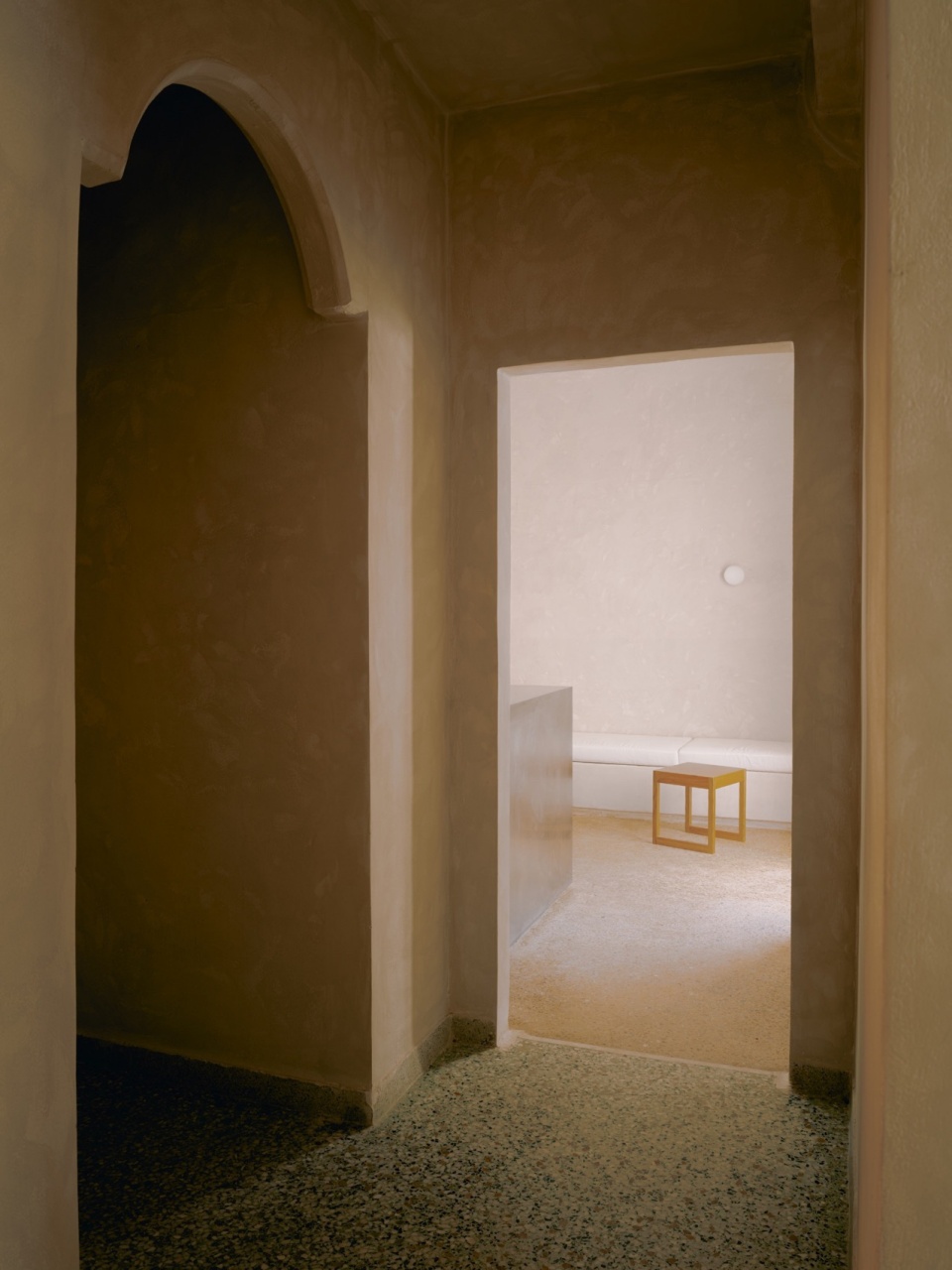 1OAM apotheke by Studio Andrew Trotter Eva Papadaki