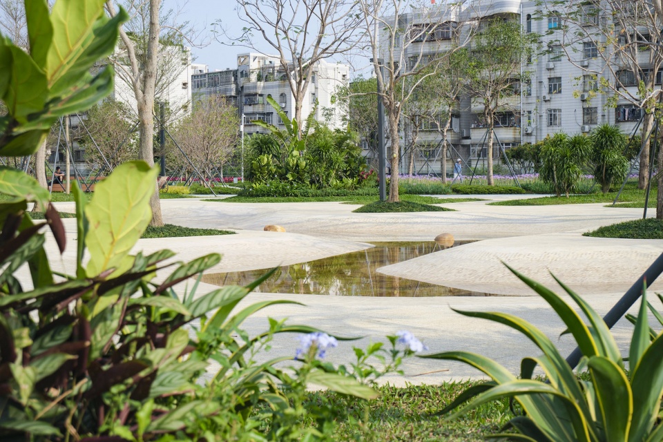 yueqing park by china southwest architectural design and research institute corp ltd shenzhen
