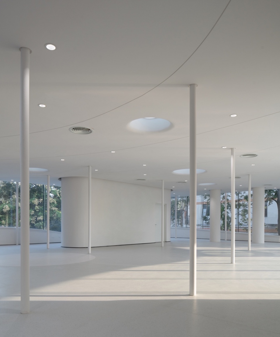 Learning Center at the Central Campus of University of Science and Technology of China by Heimat Architects