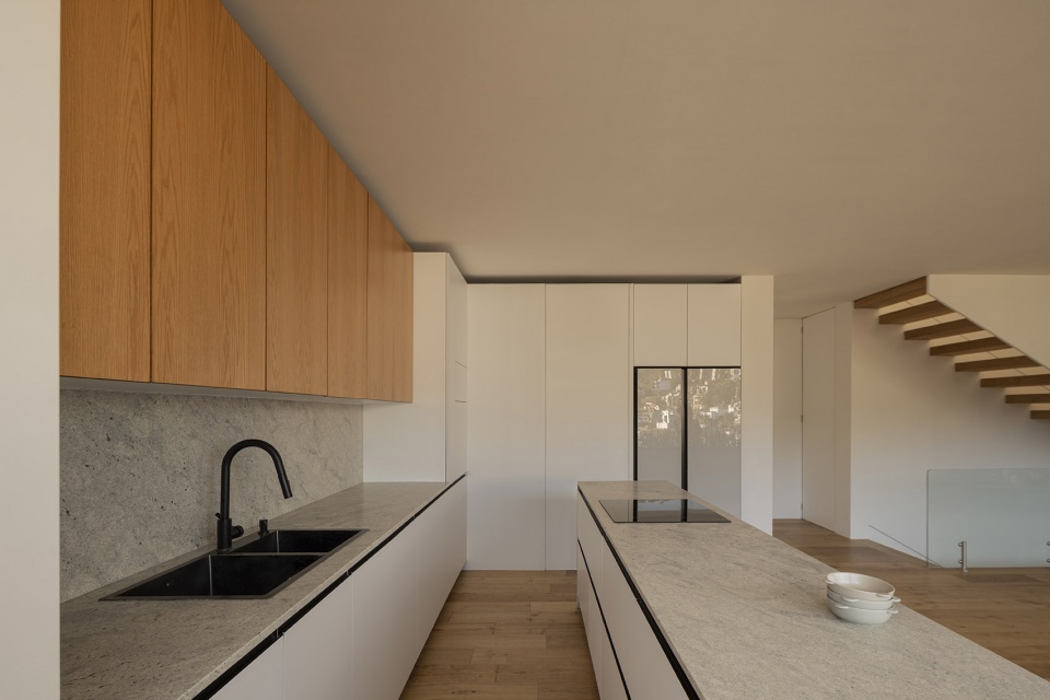 Arrayan House by Eric Guzman Arquitectos