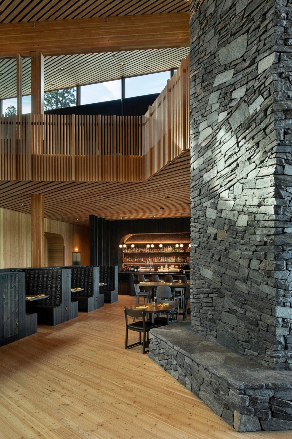 Black Butte Ranch Lodge by Hacker