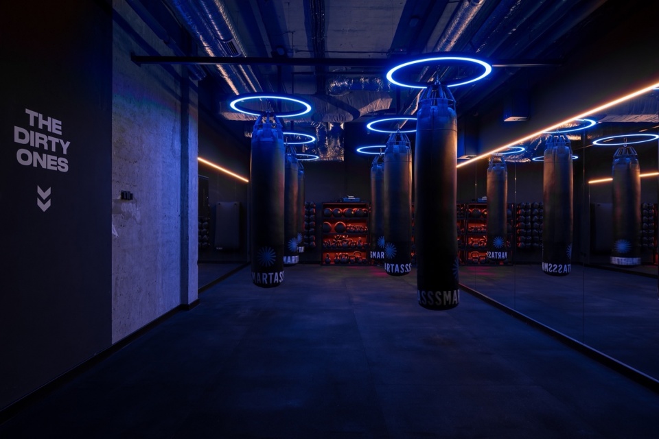 Smartass Bazhana by Smartass Design Studio