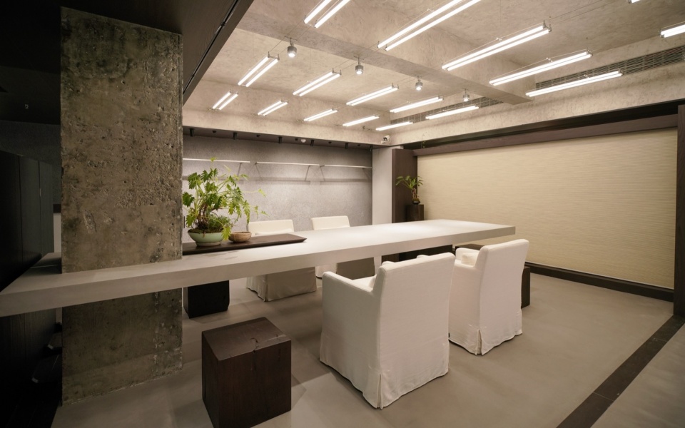 JIUGUOZI by Reborn Design