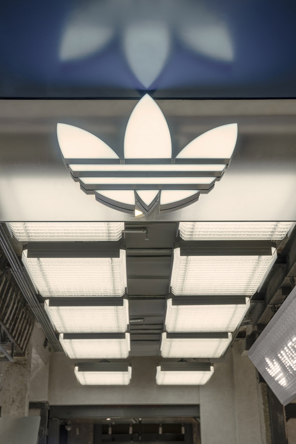 adidas originals flagship store by tomo