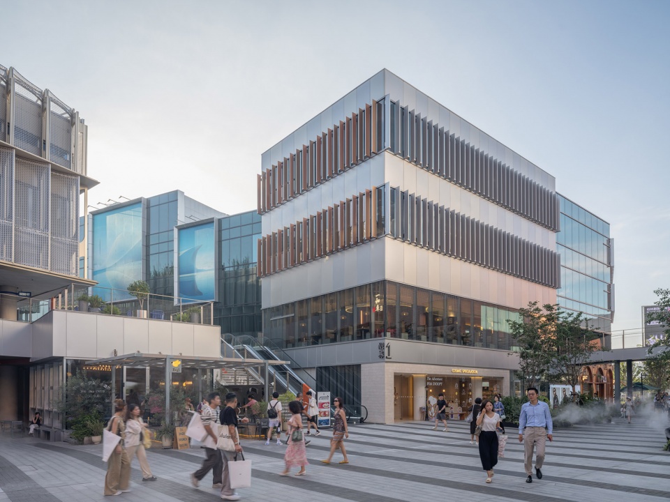 west bund dream center bldg1bldg3 by hcch studio