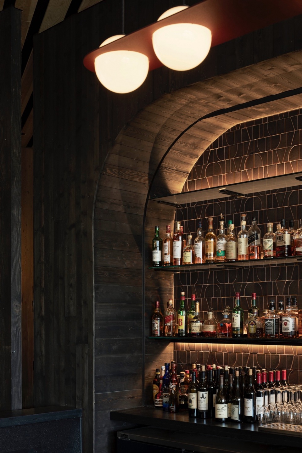 Black Butte Ranch Lodge by Hacker