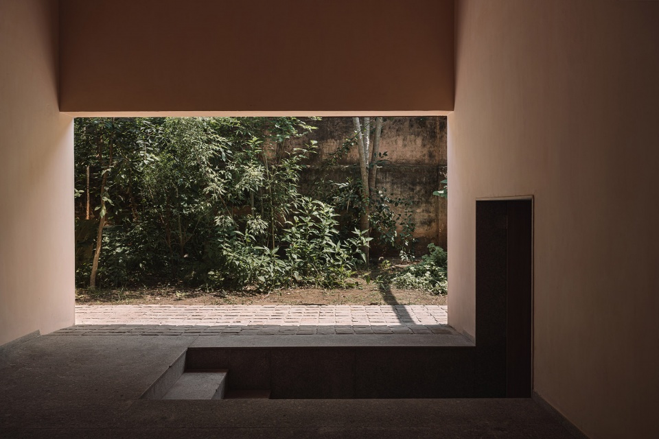 mana workspace by studio iksoi