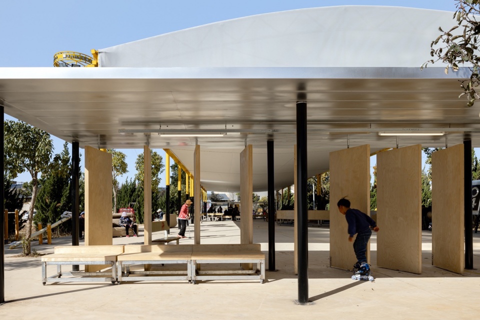 the Marquee Shed of the 2024 Dianchi Art Season by Someyoung Architects azu