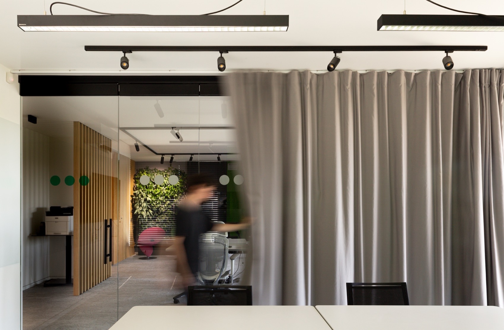 Generation Z is Redefining Office Spaces by SAAN architekci - 谷德设计网