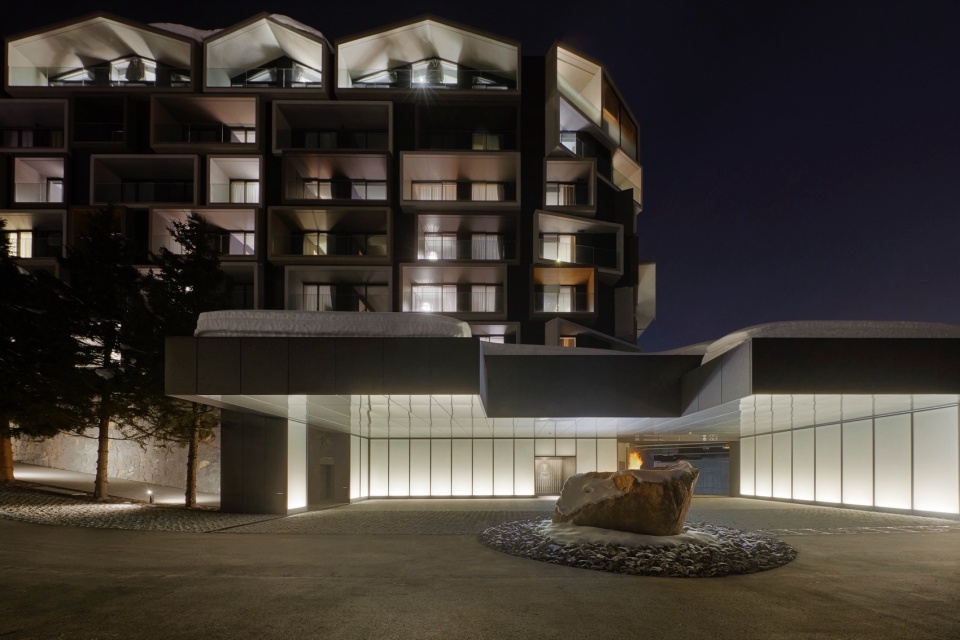 MUWA NISEKO by Nikken Sekkei Ltd