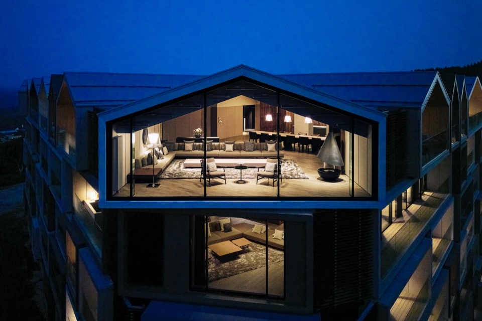 MUWA NISEKO by Nikken Sekkei Ltd