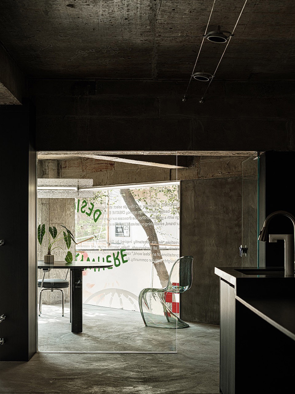 YARDYARDYARD Store by CreativeStudioY fp9