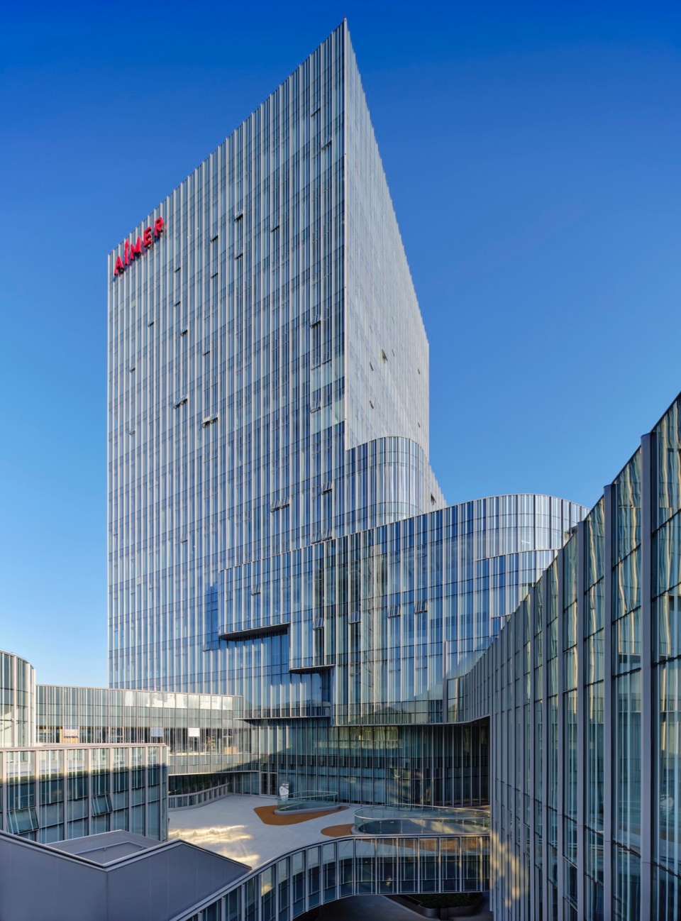 Aimer Suzhou Headquarters by Crossboundaries