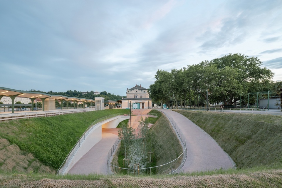 Nova Gorica Railway Station and Vrtaca Underpass SADAR VUGA
