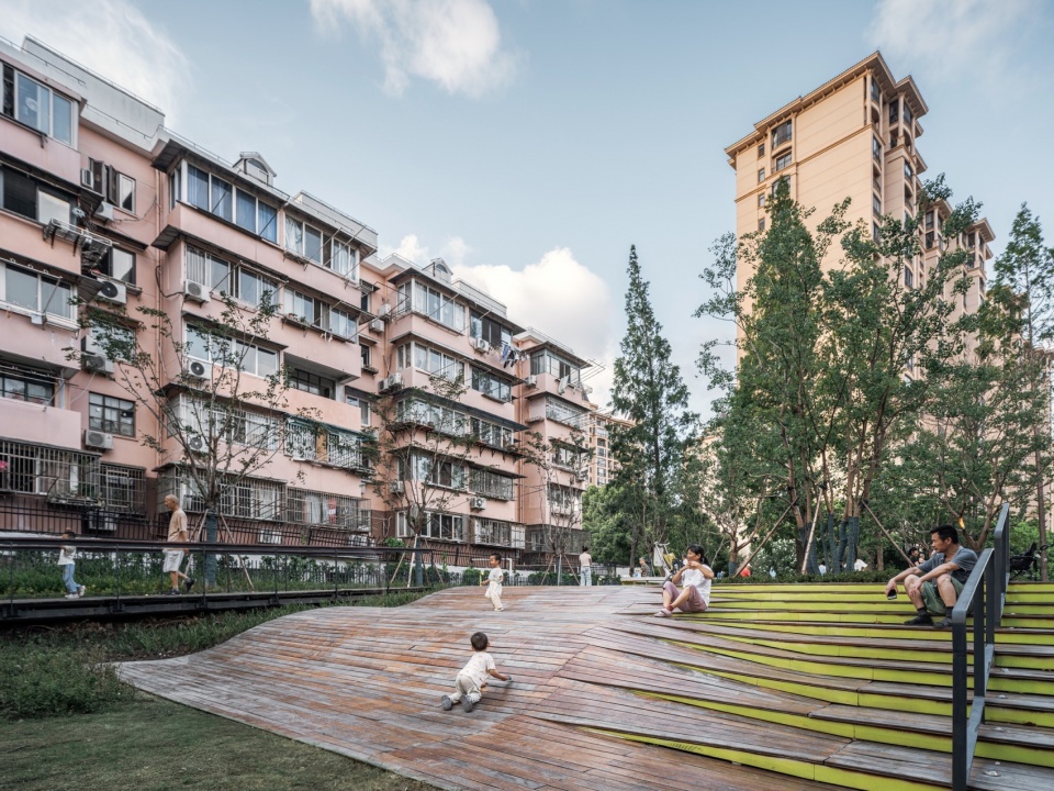 the DECK Shanghai by VIASCAPE design