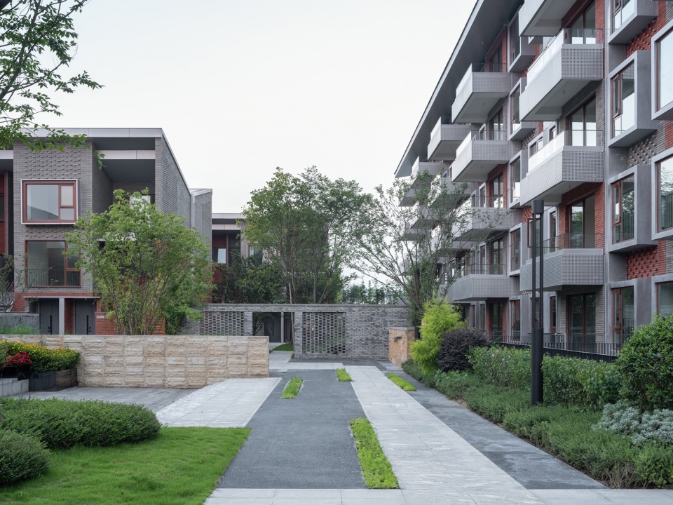 Anrenli Community by Atelier Li Xinggang