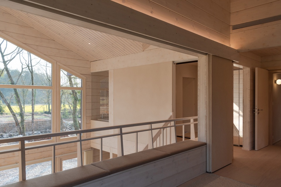 jiangshan timber retreat by nota architects