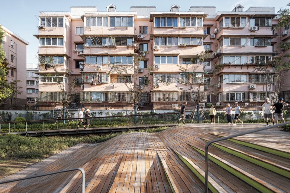 the DECK Shanghai by VIASCAPE design