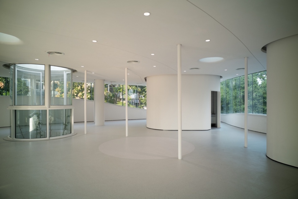 Learning Center at the Central Campus of University of Science and Technology of China by Heimat Architects