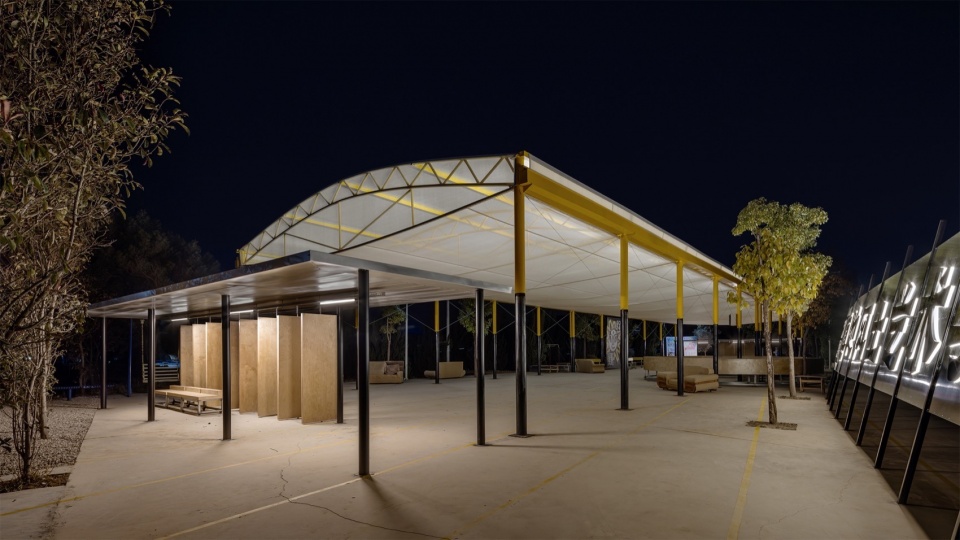 the Marquee Shed of the 2024 Dianchi Art Season by Someyoung Architects