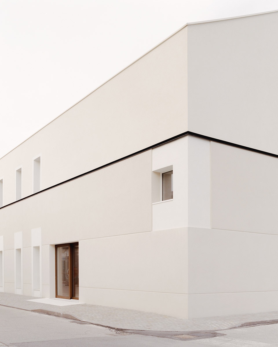 civic center by archiplanstudio
