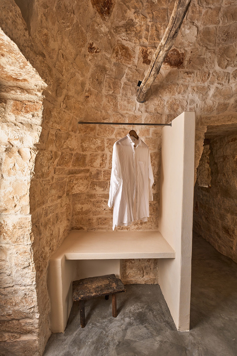 trullo mita by studio8 architects