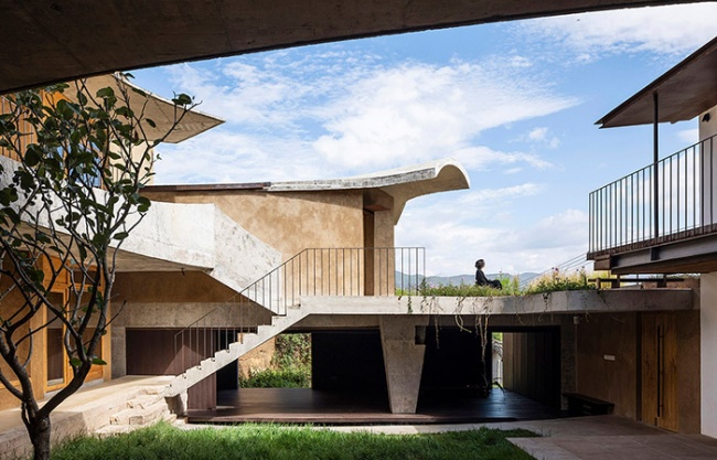  No. 8 House in Dongnan Village by xiān Architects