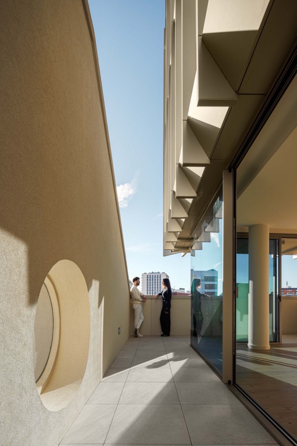 Edifício Estacao by Sonia Cruz Arquitectura
